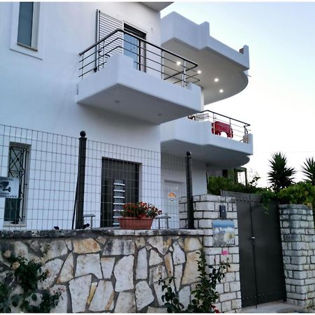 Blue Mare Apartments Sarandë 외부 사진