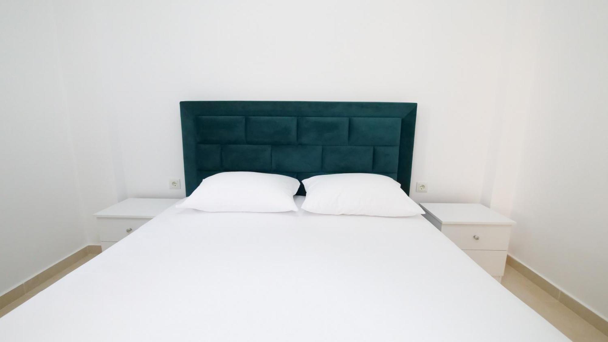 Blue Mare Apartments Sarandë 외부 사진