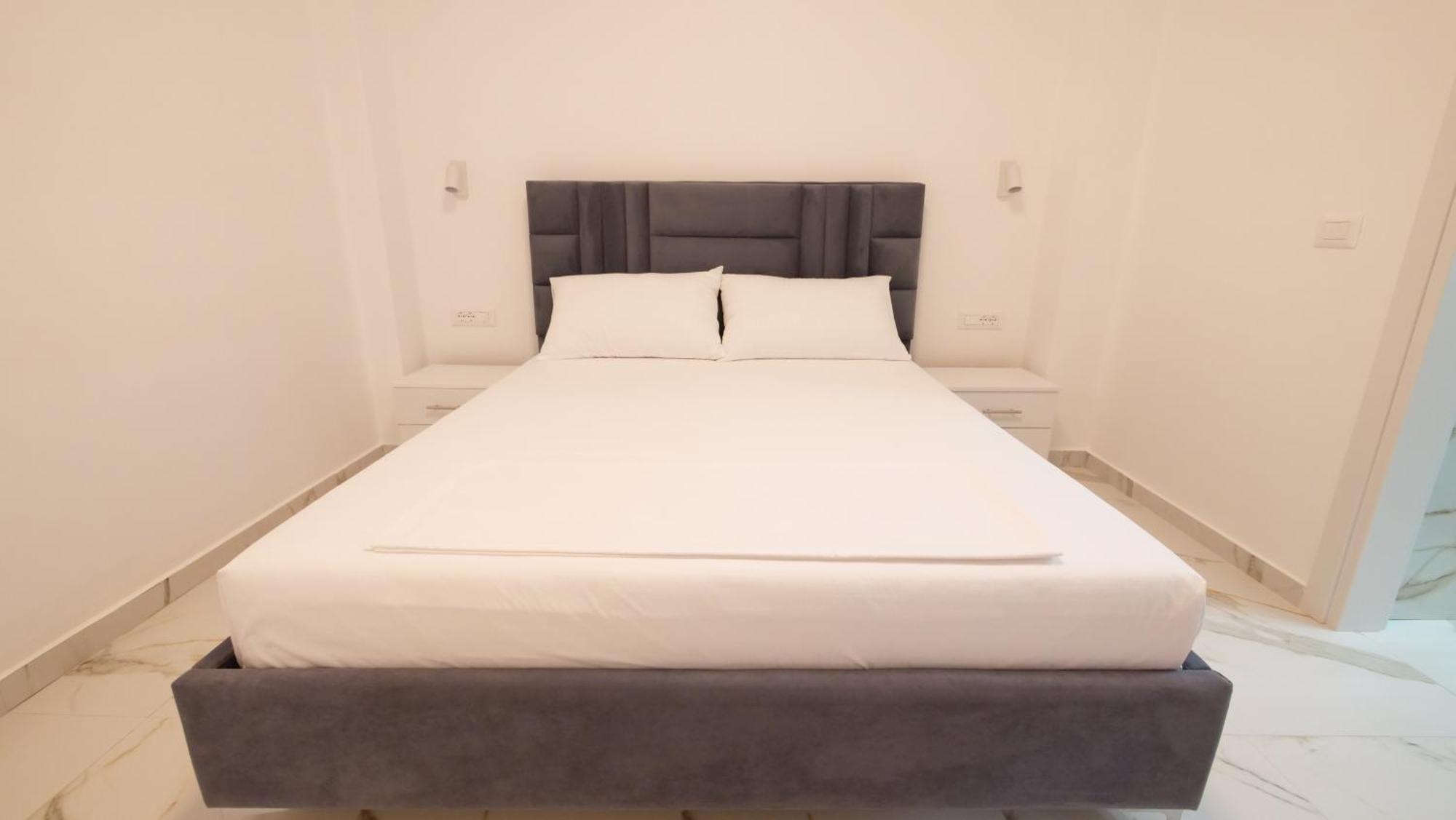 Blue Mare Apartments Sarandë 외부 사진