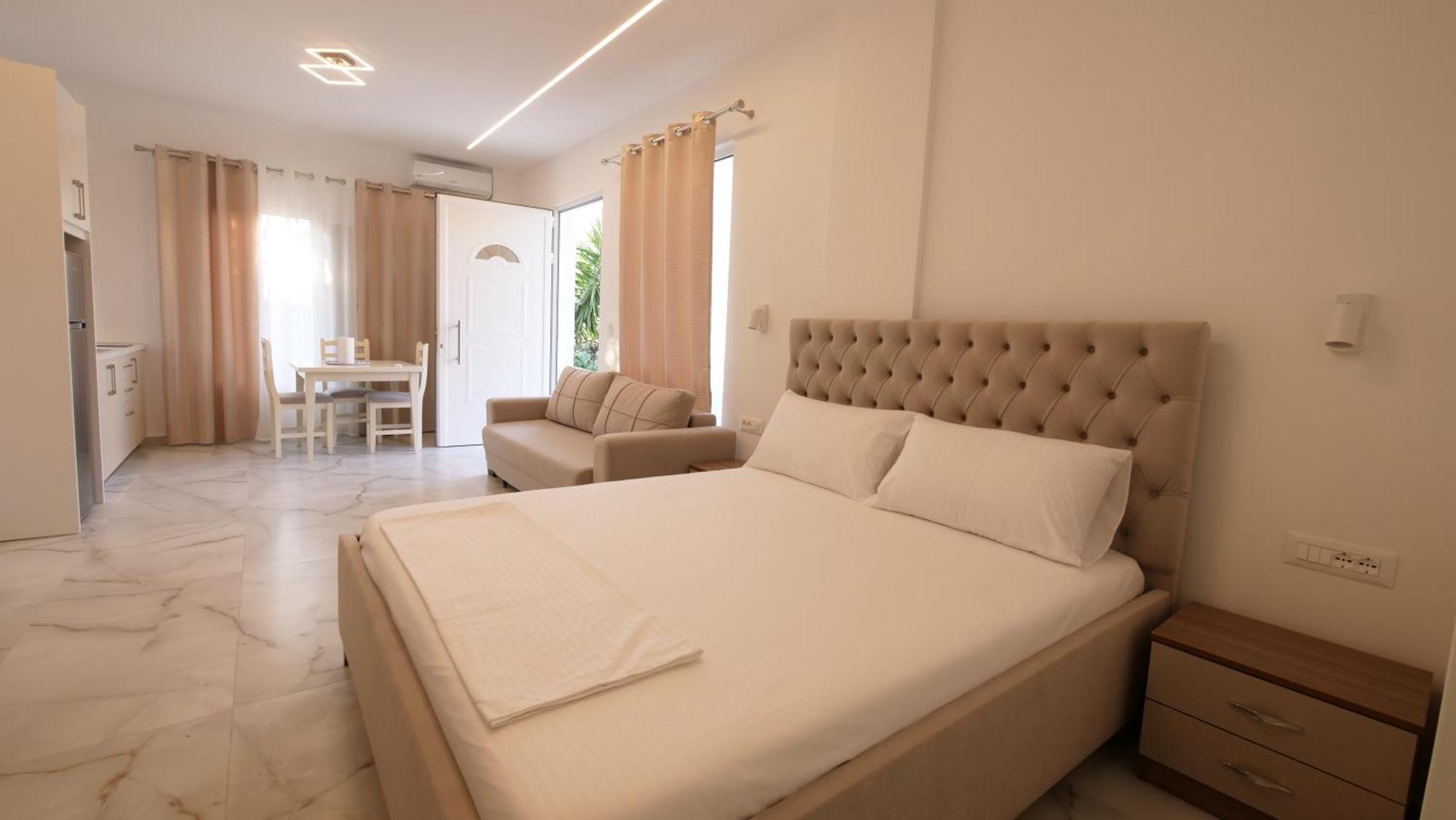 Blue Mare Apartments Sarandë 외부 사진